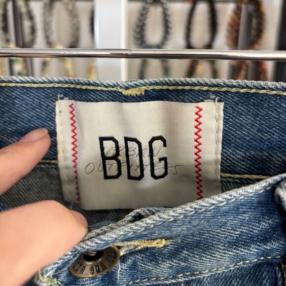 BDG Blue Straight Jeans with Distressed Details VINTAGE SLIM FIT urban outfitter - Picture 2 of 8